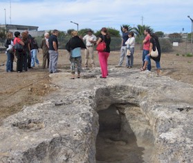 IMG_0085.JPG (26385 bytes)