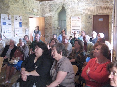 tertulia.JPG (44747 bytes)